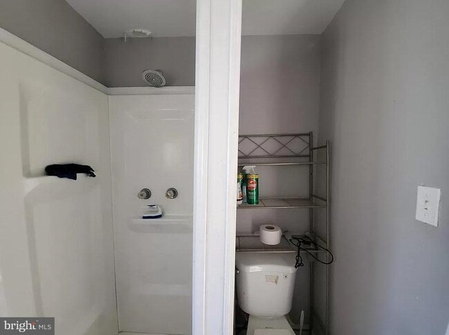 Building Photo - 3114 W Gordon St