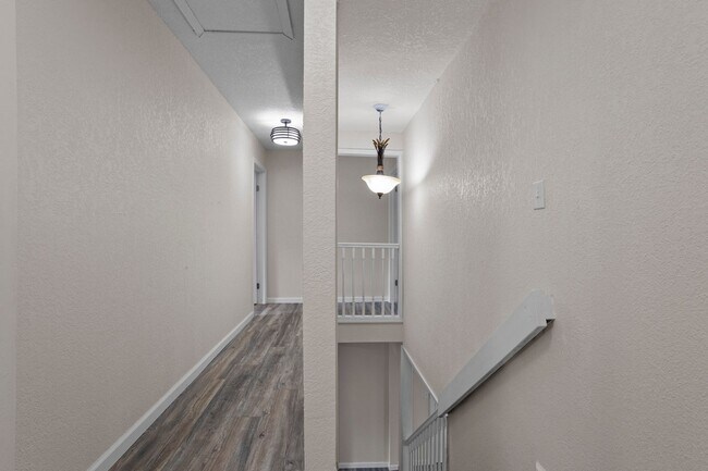 Building Photo - Beautiful home in Moss Point