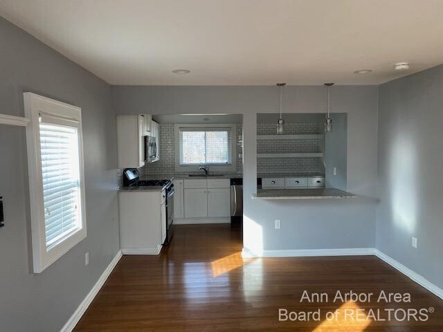 Building Photo - 407 N Harris St