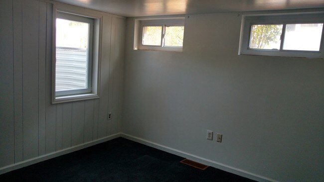 Building Photo - 2317 S Downing St