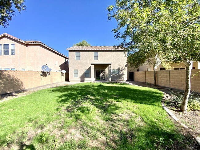 Building Photo - 45639 W Barbara Ln