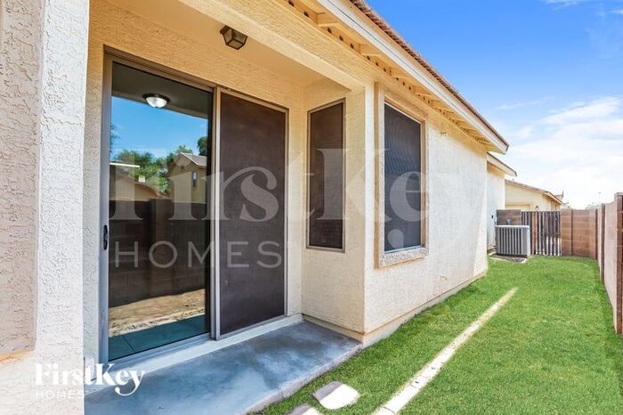 Building Photo - 2745 S Cupertino Dr