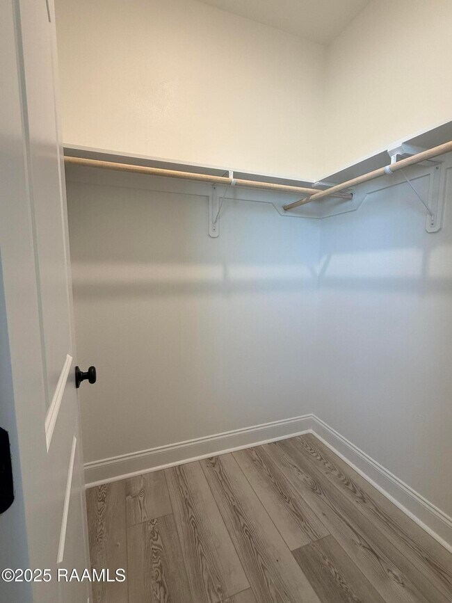 Building Photo - 135 Ridley Ln