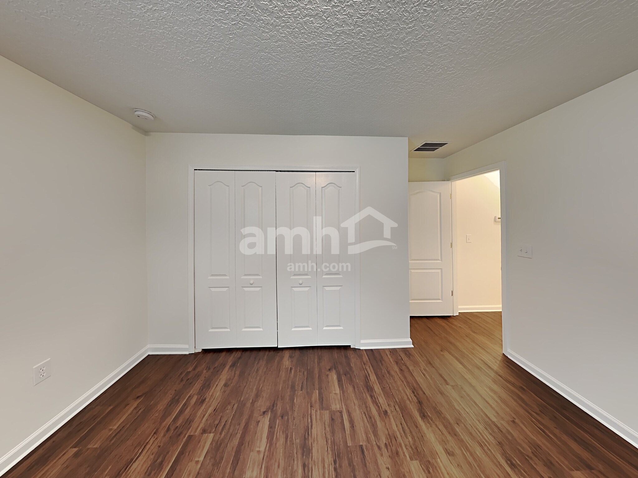 Building Photo - 2433 Adams Lake Boulevard