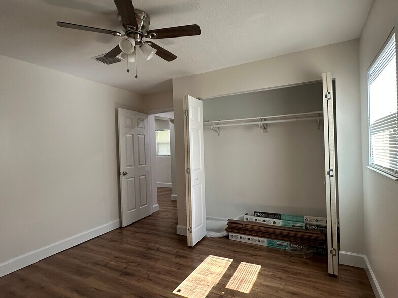 bedroom across from kitchen - 5932 McKee Lake Dr N