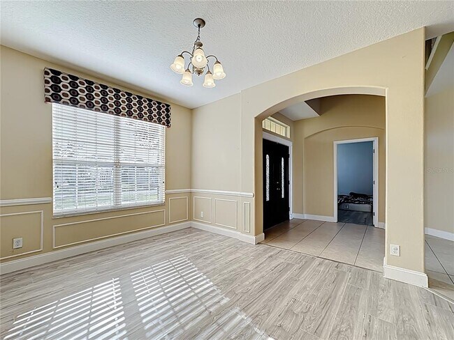 Building Photo - 9551 Bennington Chase Dr