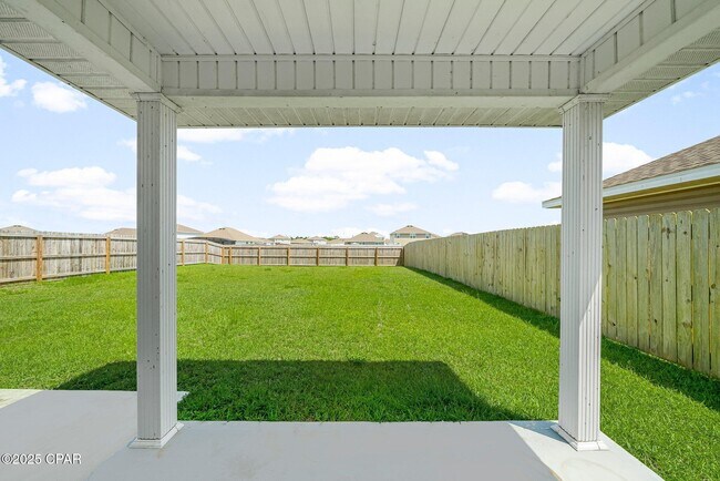 Building Photo - 123 Tiller Dr