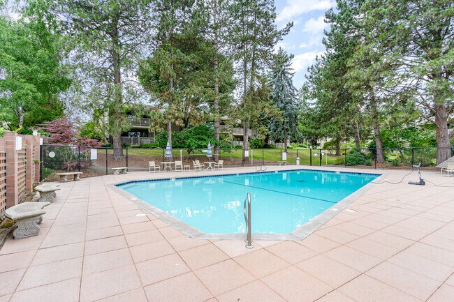 Building Photo - 6413 Sand Point Way NE