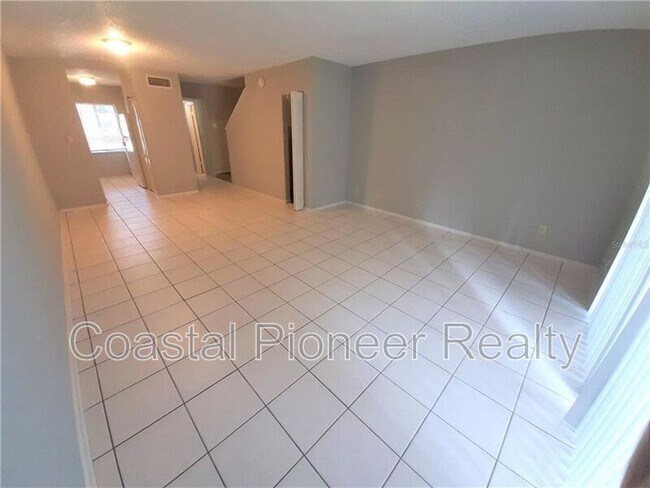 Building Photo - 7600 Abbey Ln