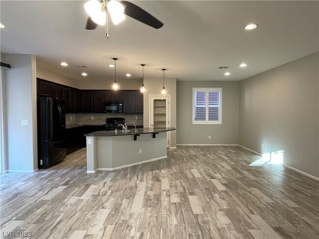 Building Photo - 4967 Breaking Dawn Ct