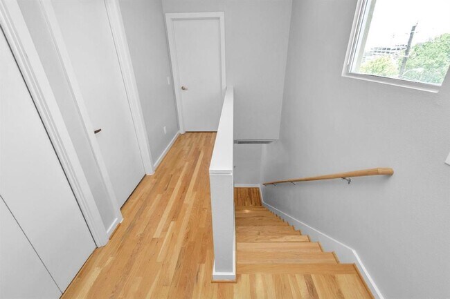 Building Photo - 4339 O'Reilly