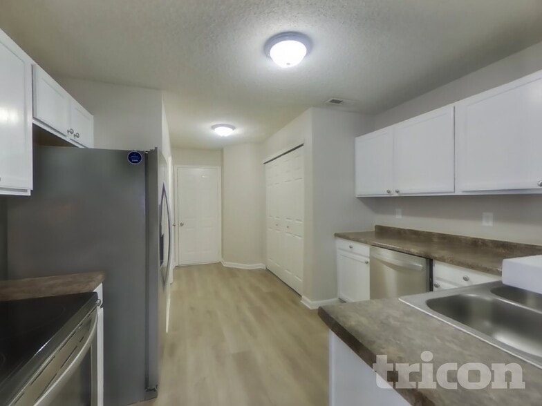 Building Photo - 522 Harmony Dr