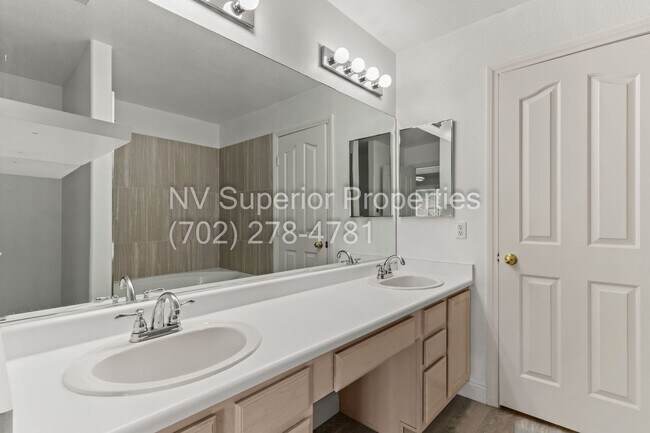 Building Photo - 2900 Soda Creek Ln