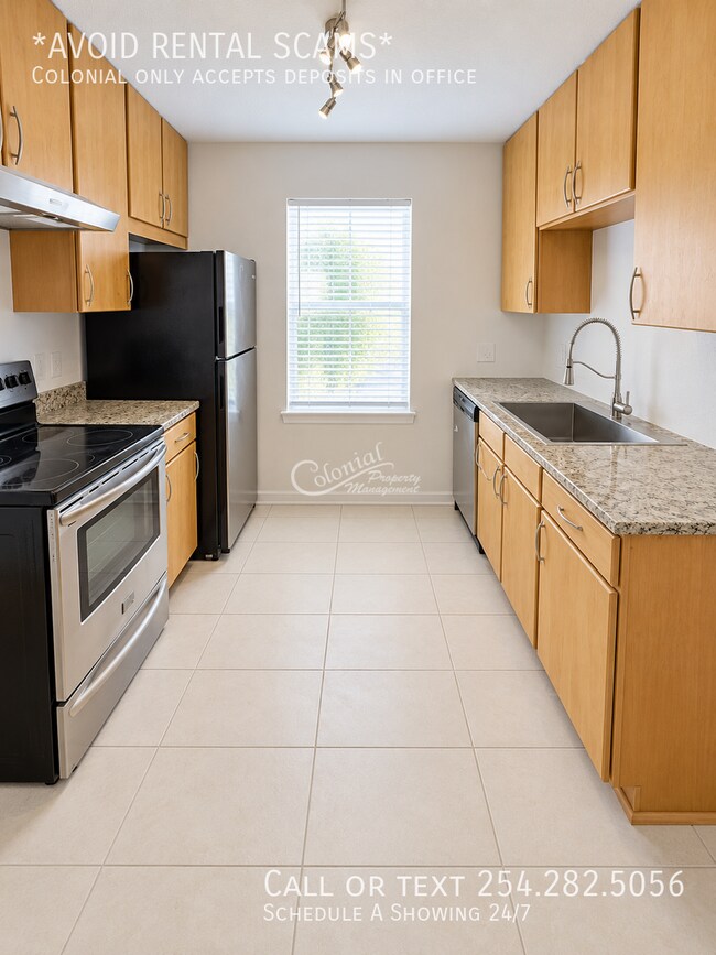 Building Photo - 5902 Greengate Dr