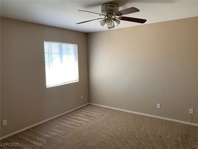 Building Photo - 8240 Peaceful Canyon Dr