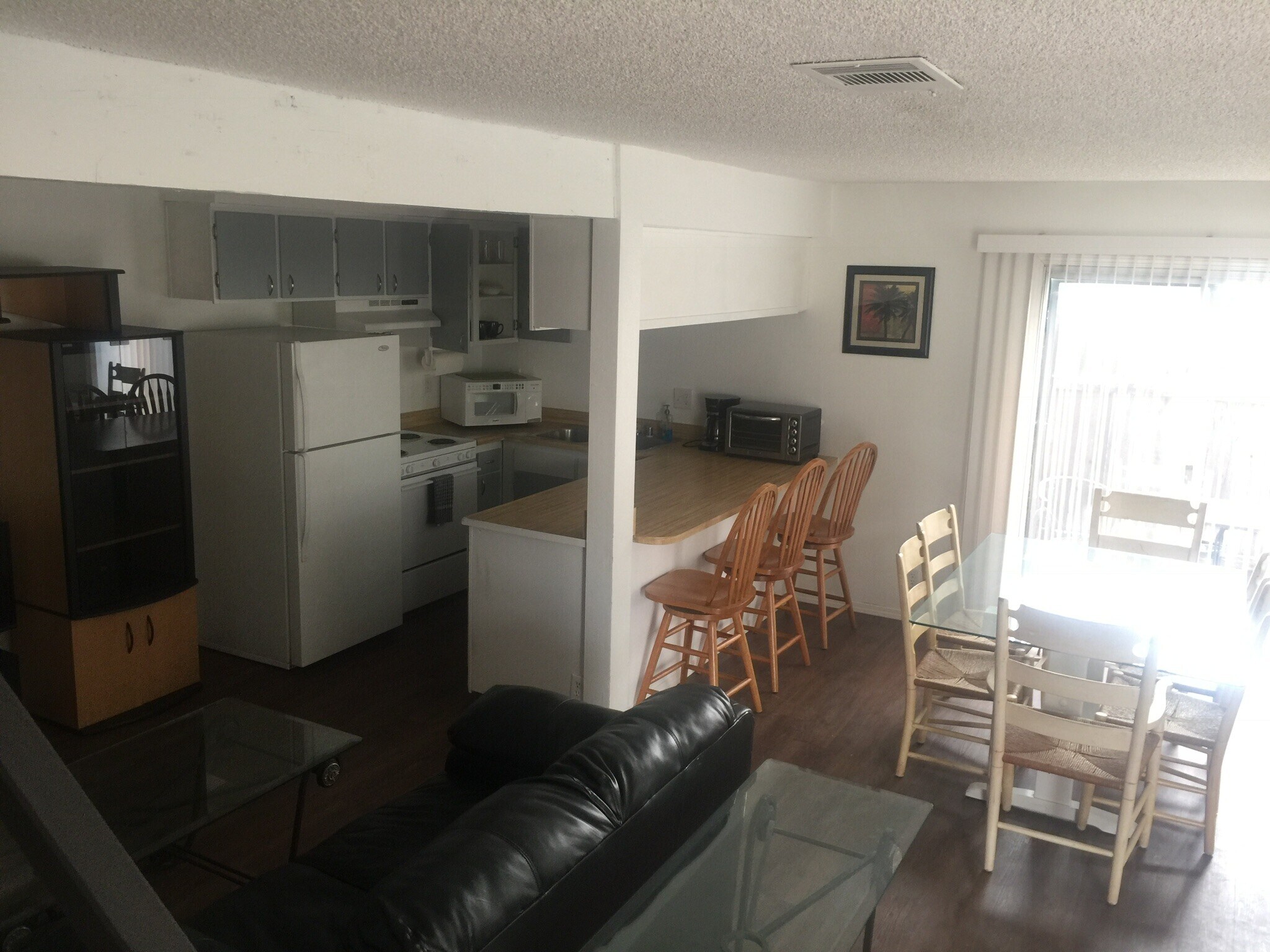 Building Photo - 1433 Mishka Ct