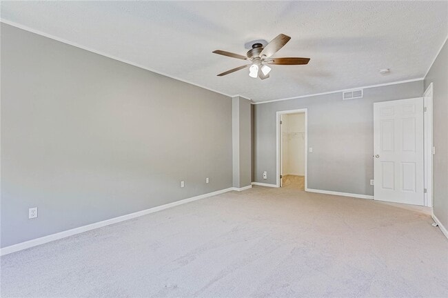 Building Photo - 1285 Courtney Dr