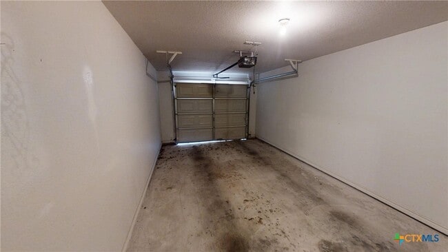 Building Photo - 204 S 34th St