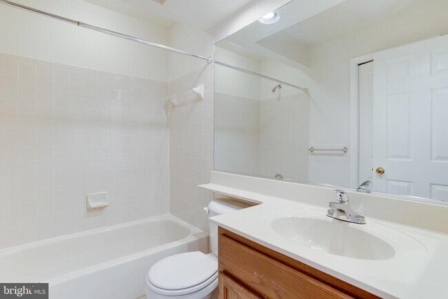 Building Photo - 9216 Burley Ln