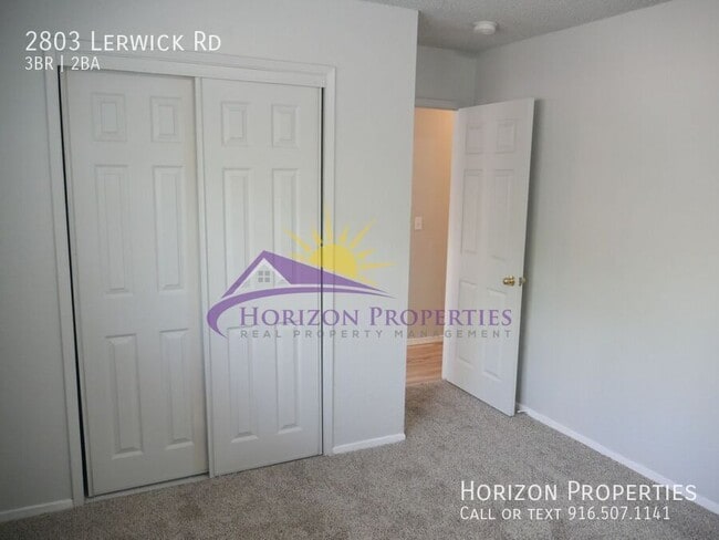 Building Photo - 2803 Lerwick Rd