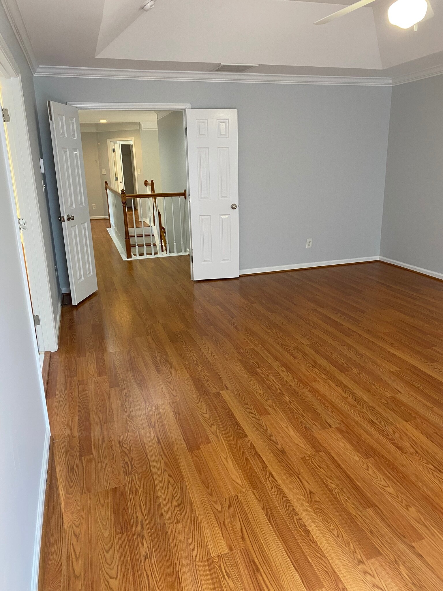 master bedroom - 10102 Glenburn Ln