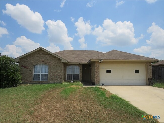 Primary Photo - 2900 Southhill Dr