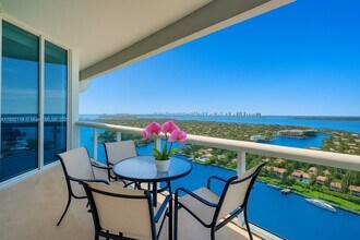 Building Photo - 4779 Collins Ave