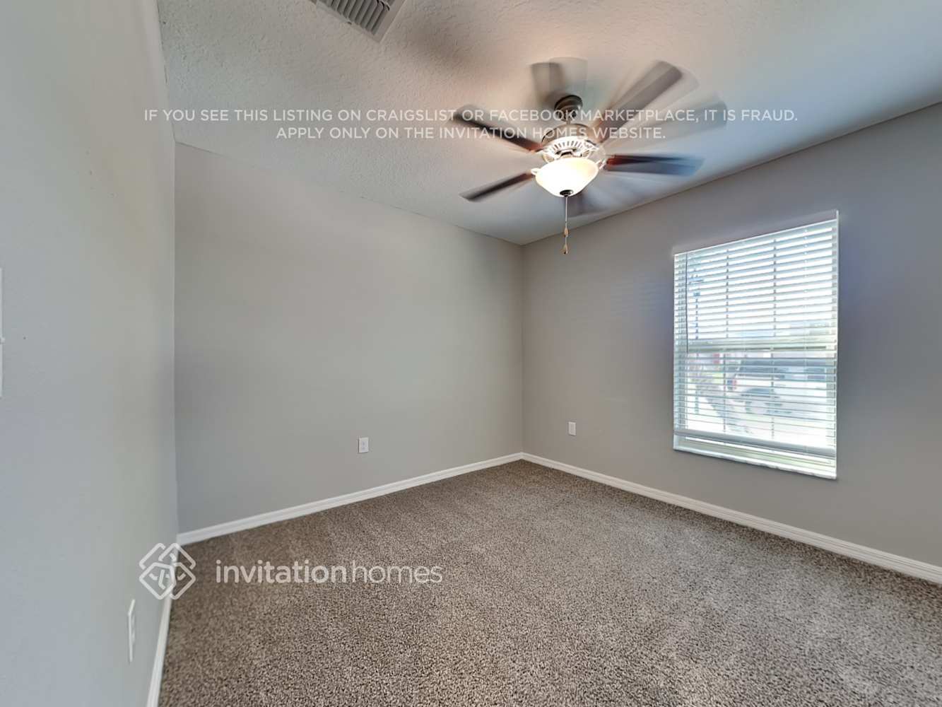 Building Photo - 1524 Blue Rose Dr