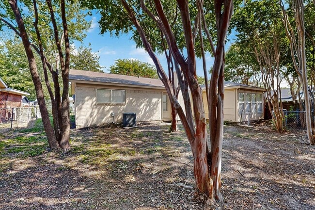 Building Photo - Cozy Living Near Rockwall Lake