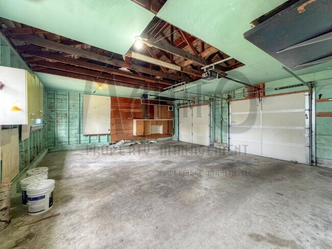 Building Photo - 1624 S Grand Blvd