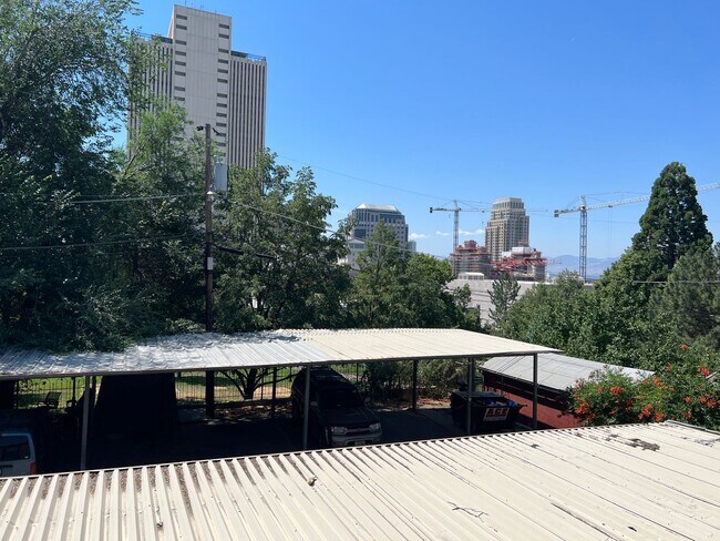Building Photo - 68 E 200 S