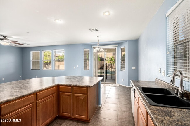 Building Photo - 7842 W Andrea Dr