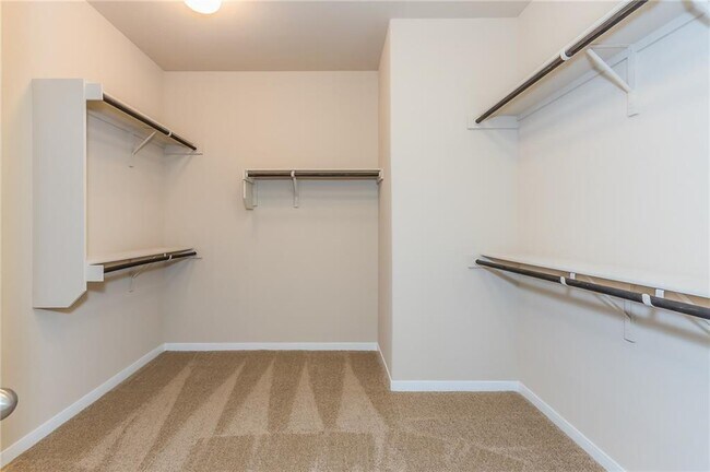 Building Photo - 2432 Lyla Ln