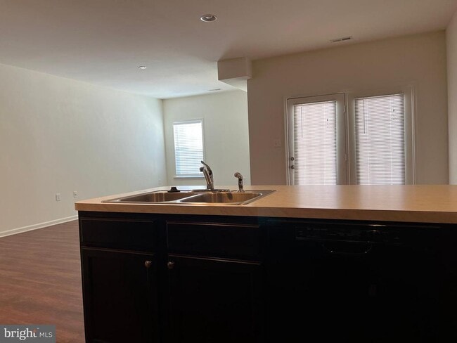 Building Photo - 72 Chennault Trail