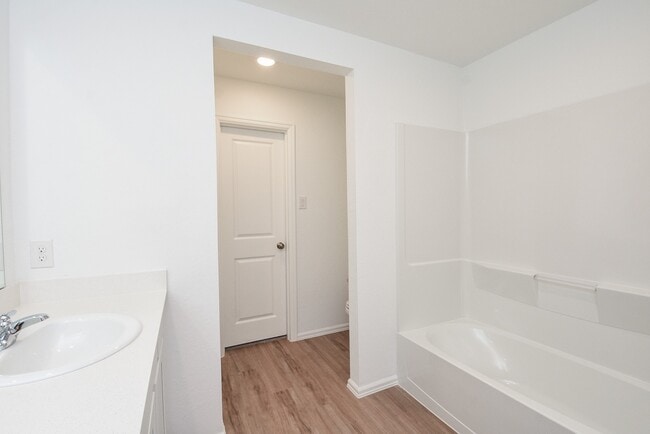 Building Photo - 18987 Panzini Dr