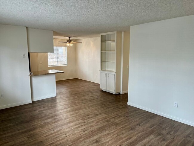 Building Photo - 6080 Mt Aguilar Dr