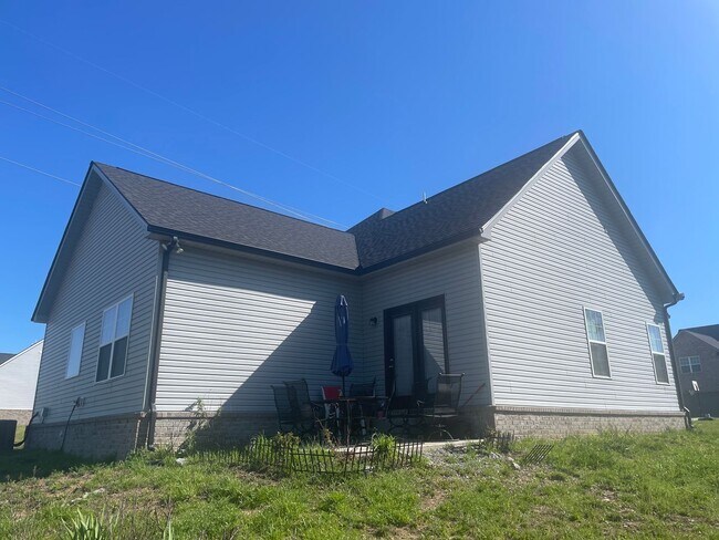 Building Photo - Newer Rental Home in Smyrna
