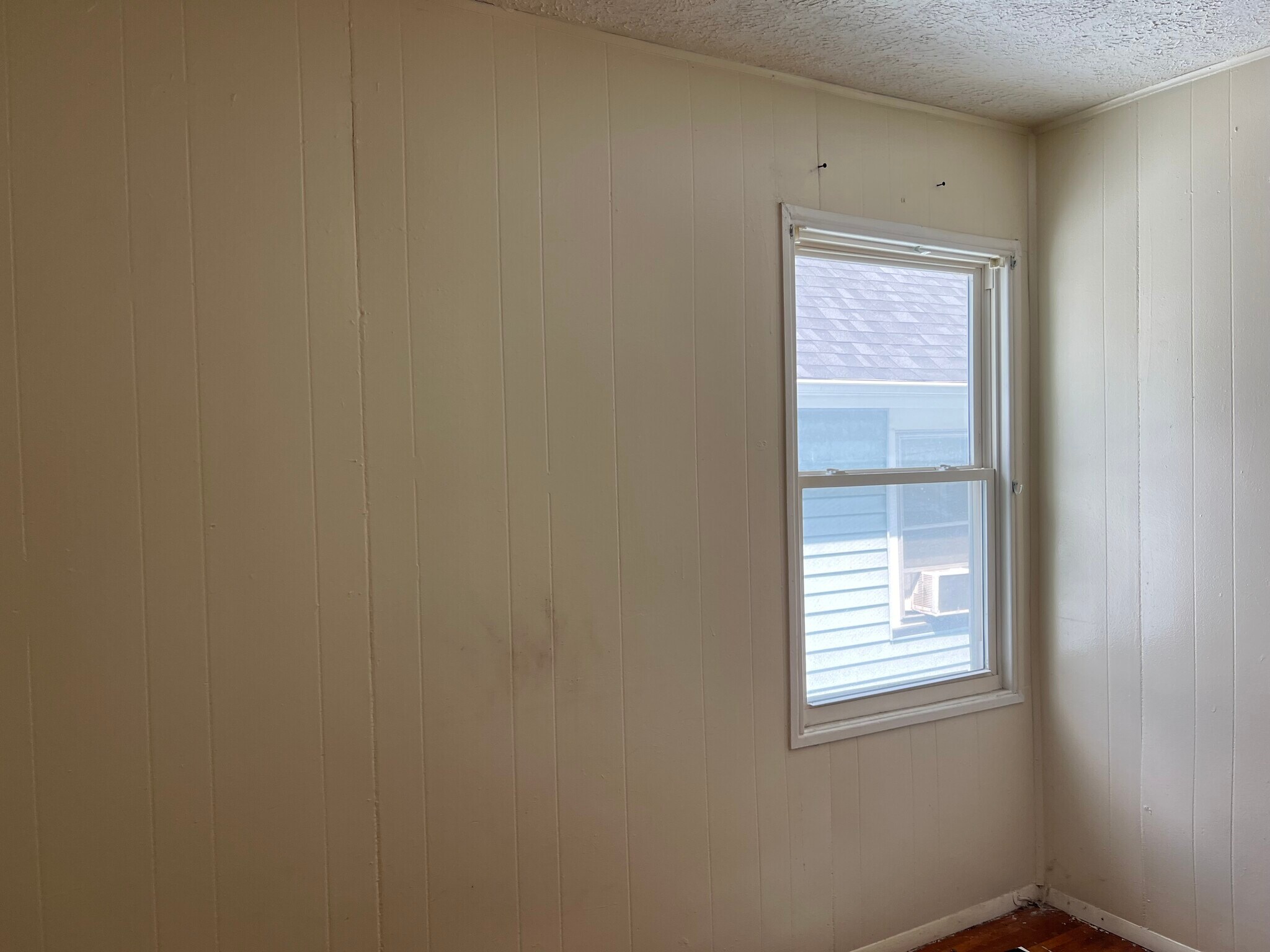 Building Photo - 95 Morton St