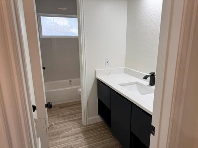 Building Photo - 618 W Muirfield Rd