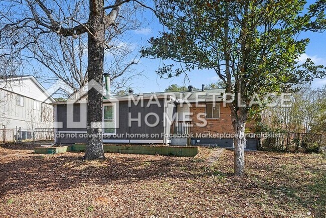 Building Photo - 10199 Foxfire Terrace