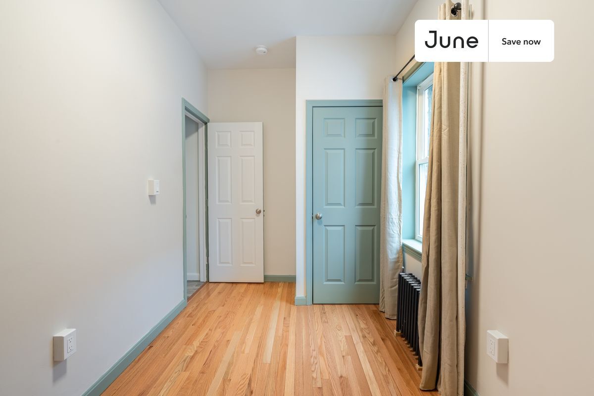 Building Photo - 100 Washington St