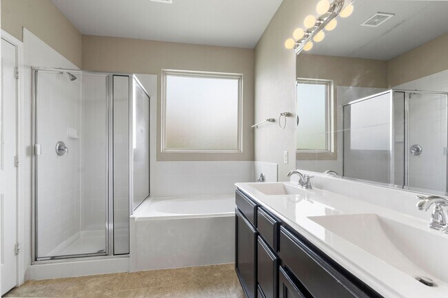Building Photo - 2131 Beacon Park Ct