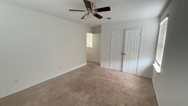 Building Photo - 2-story 4 bedroom home in Yowell Ranch! 6-MONTH LEASE