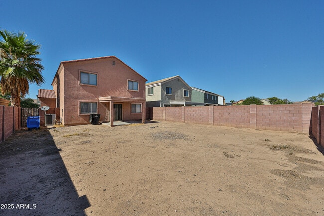 Building Photo - 8605 W Jocelyn Terrace