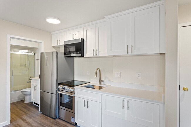 Interior Photo - The Carriage House