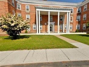 Building Photo - Palisades Apartments-NO AVAILIBILTY