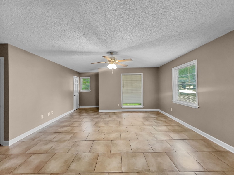 Building Photo - 1815 Senator St