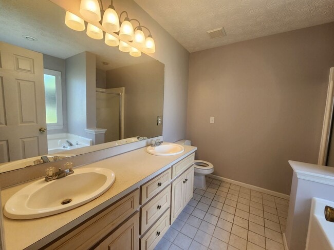 Building Photo - 6523 Fairfax Way
