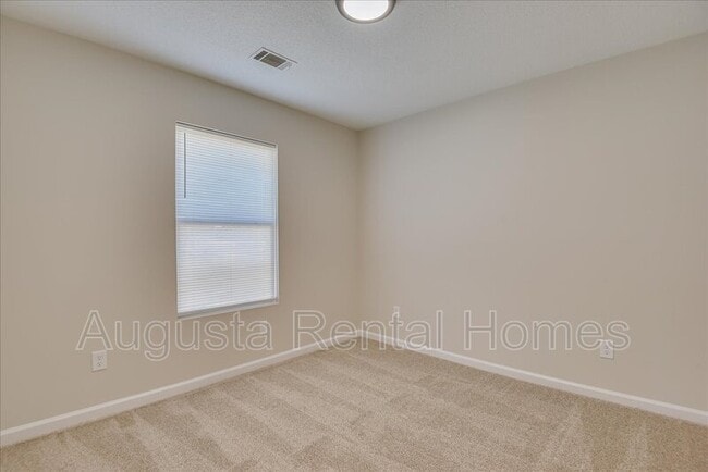 Building Photo - 4851 Jasmine Way