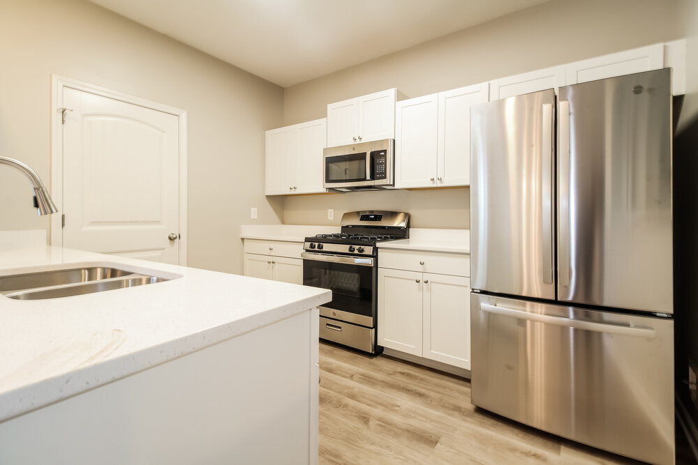 Building Photo - 20 Thomas Ct